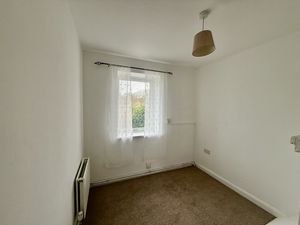 Photo 25- click for photo gallery